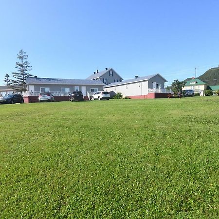 Hotel-Motel Rocher Perce Buitenkant foto
